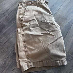 American Eagle Outfitters Tan Cargo Shorts